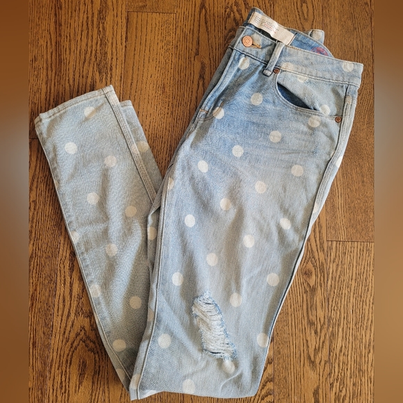 Marc by Marc Jacobs "Lily Dot" Jeans - Picture 7 of 7